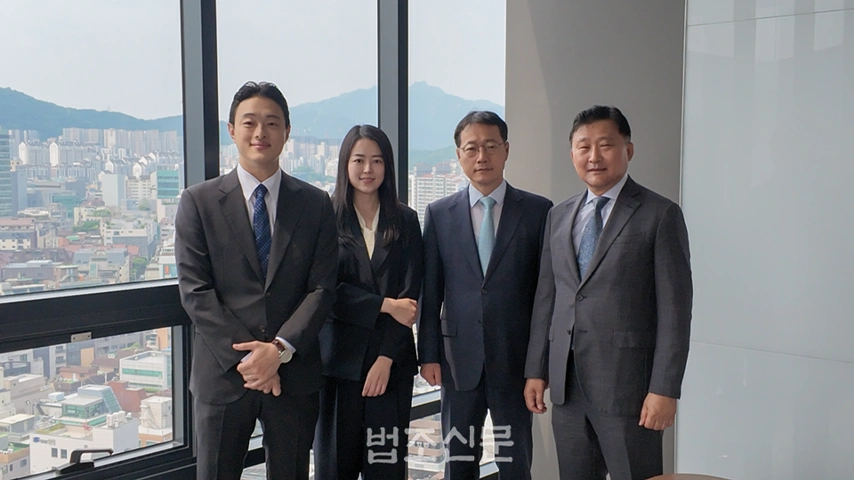 [법조신문] LKB평산, 교동면옥 집단식중독사건 단체소송 제기… 피해자 257명 참여 [로펌소식]